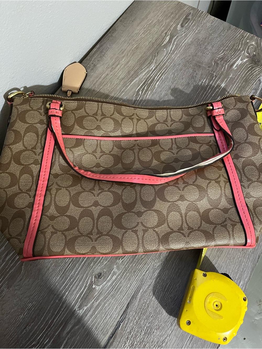 Pink vintage monogram Coach Brown Signature Canvas Tote with Coral Trim - Picture 5 of 10